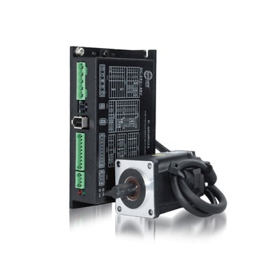 Драйвер за DC серво мотор